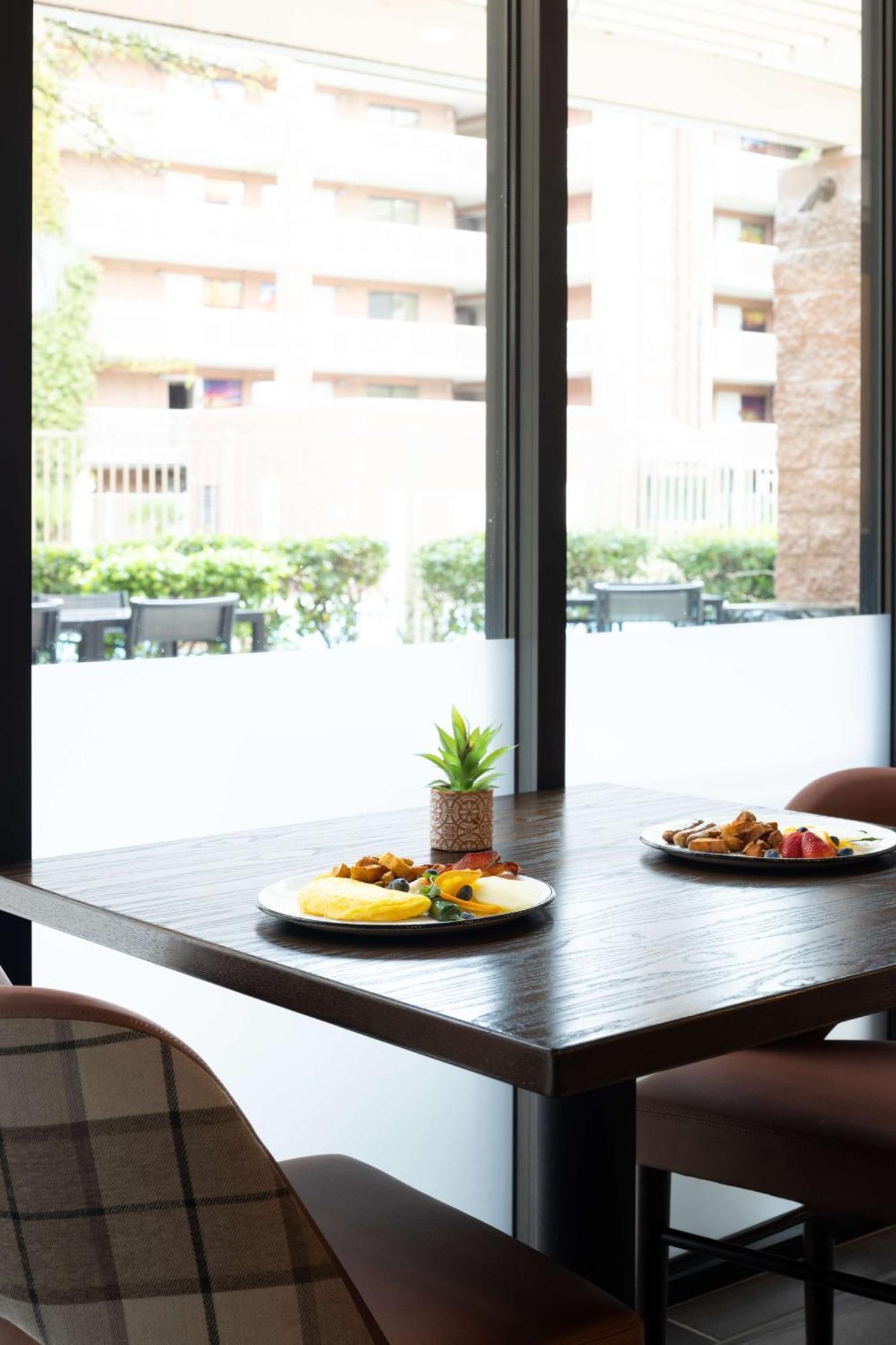 Embassy Suites By Hilton Tucson East Bagian luar foto