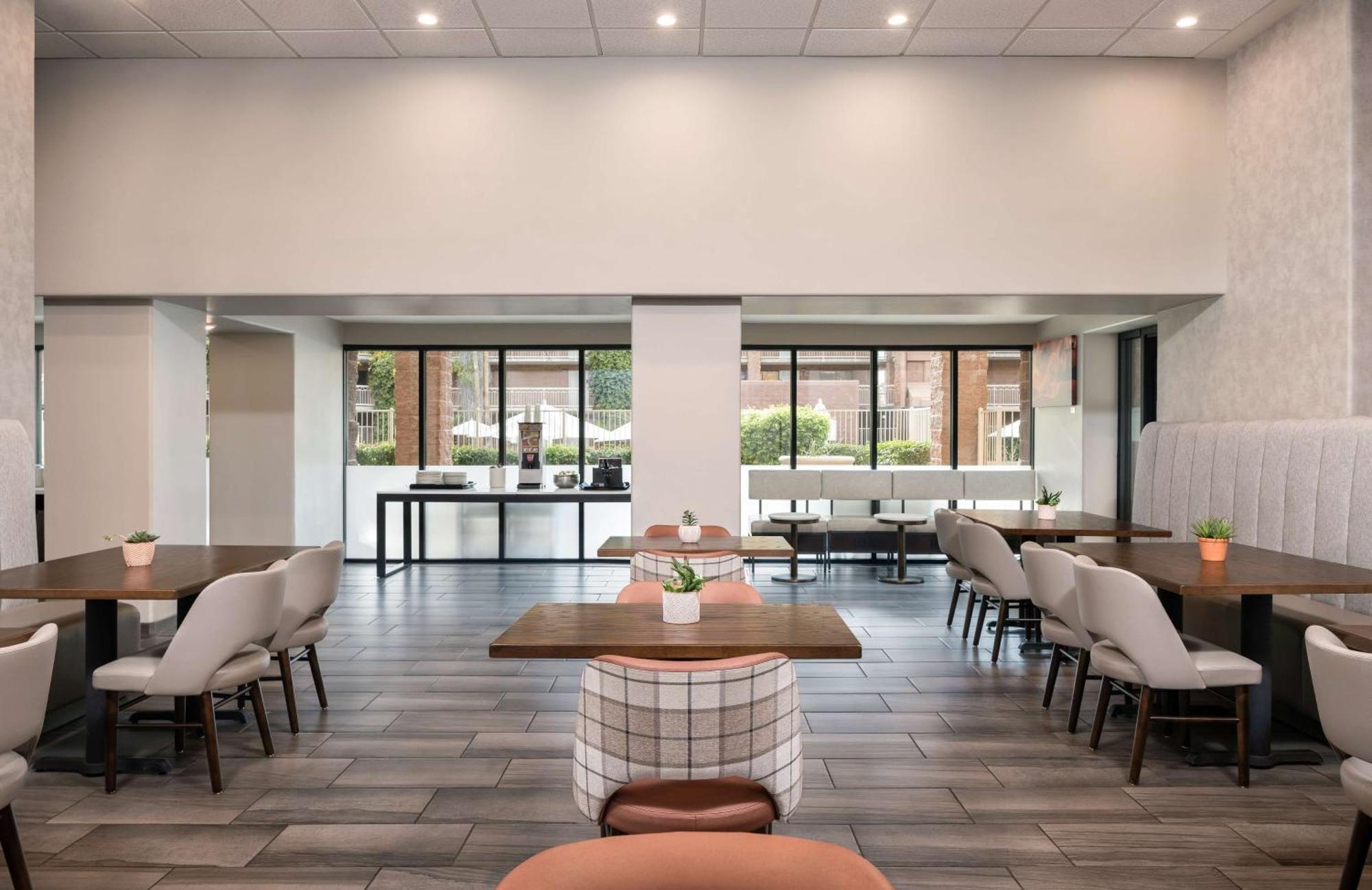 Embassy Suites By Hilton Tucson East Bagian luar foto